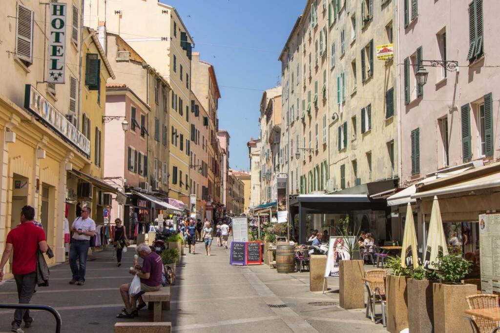 T2 Type New Yorkais Appartement Ajaccio (Corsica)